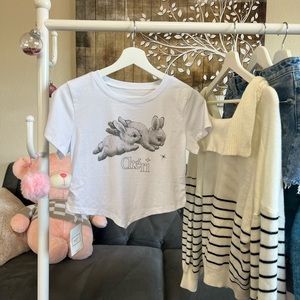 Cropped short-sleeved rabbit shirt